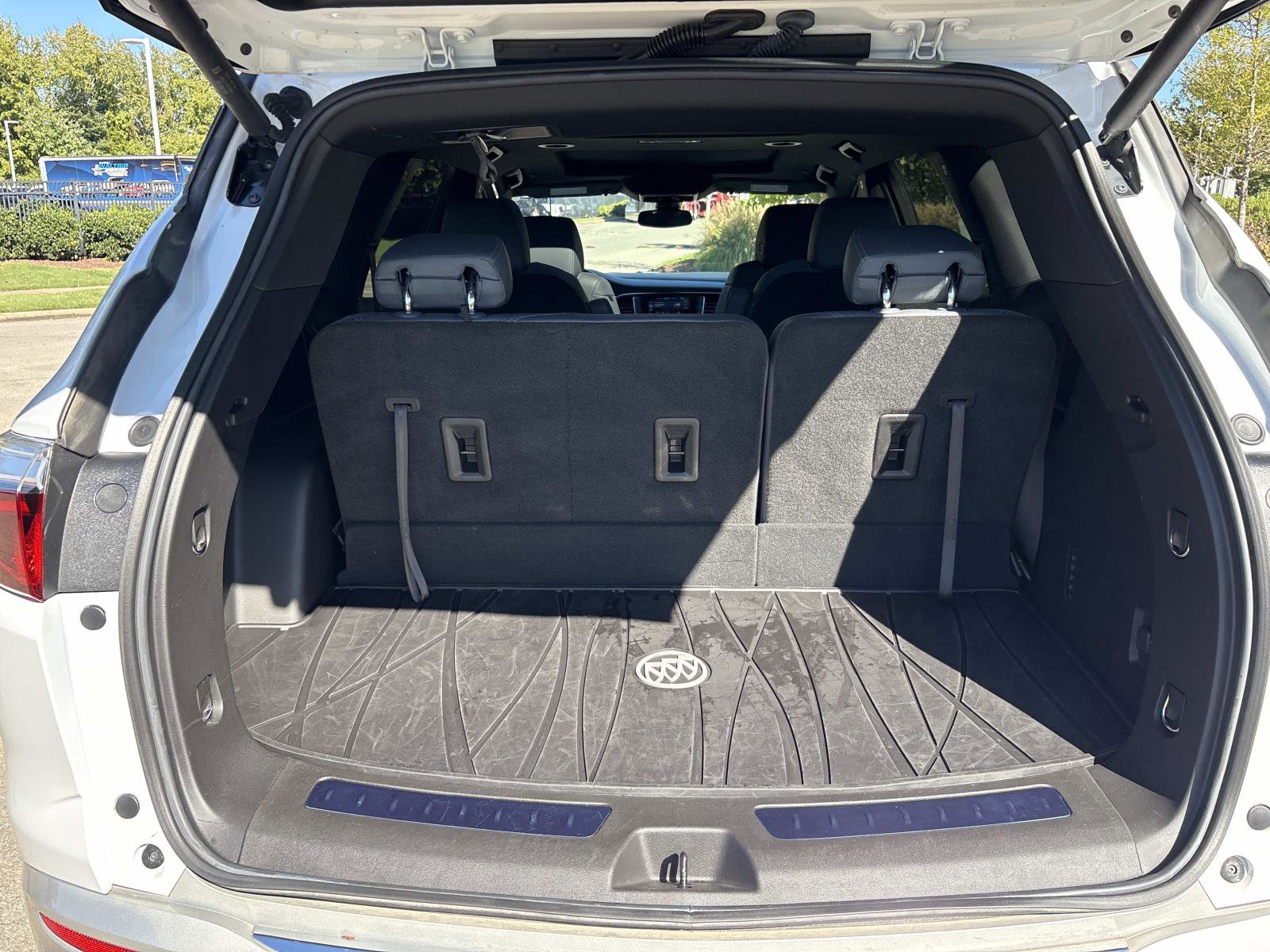 Certified 2023 Buick Enclave Essence w/ Experience Buick Package image 29