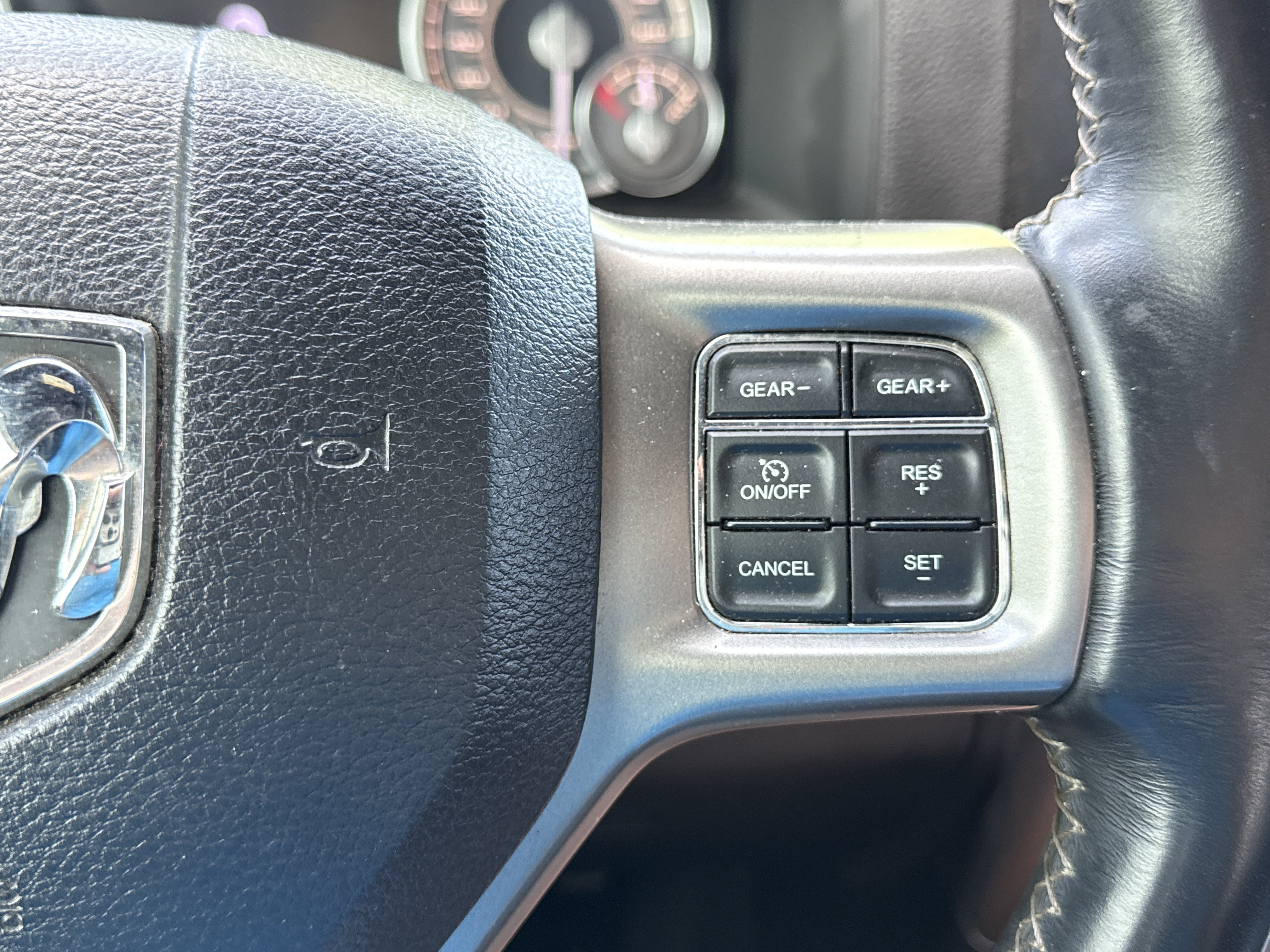 Used 2018 RAM 1500 Limited AWD/4WD image 15