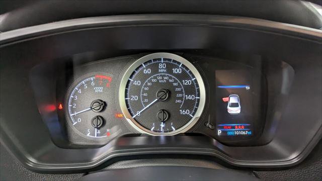 Used 2020 Toyota Corolla LE image 24