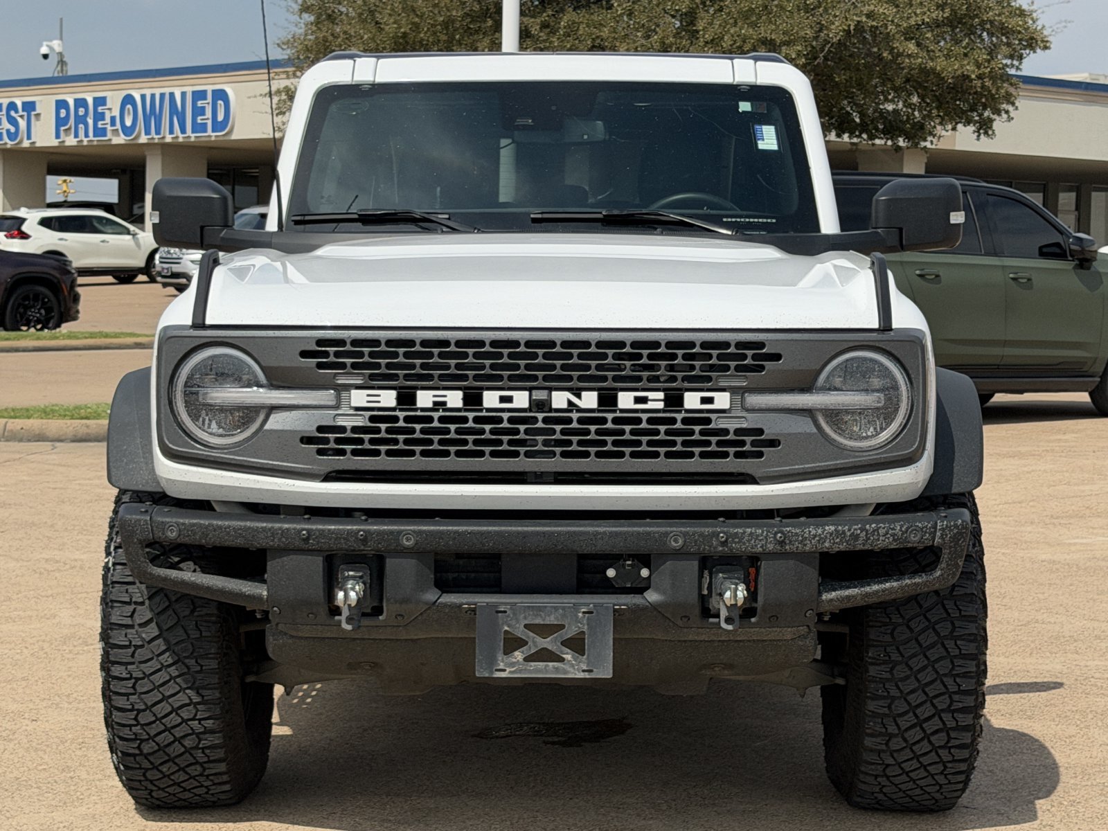 Used 2024 Ford Bronco Badlands AWD/4WD image 9