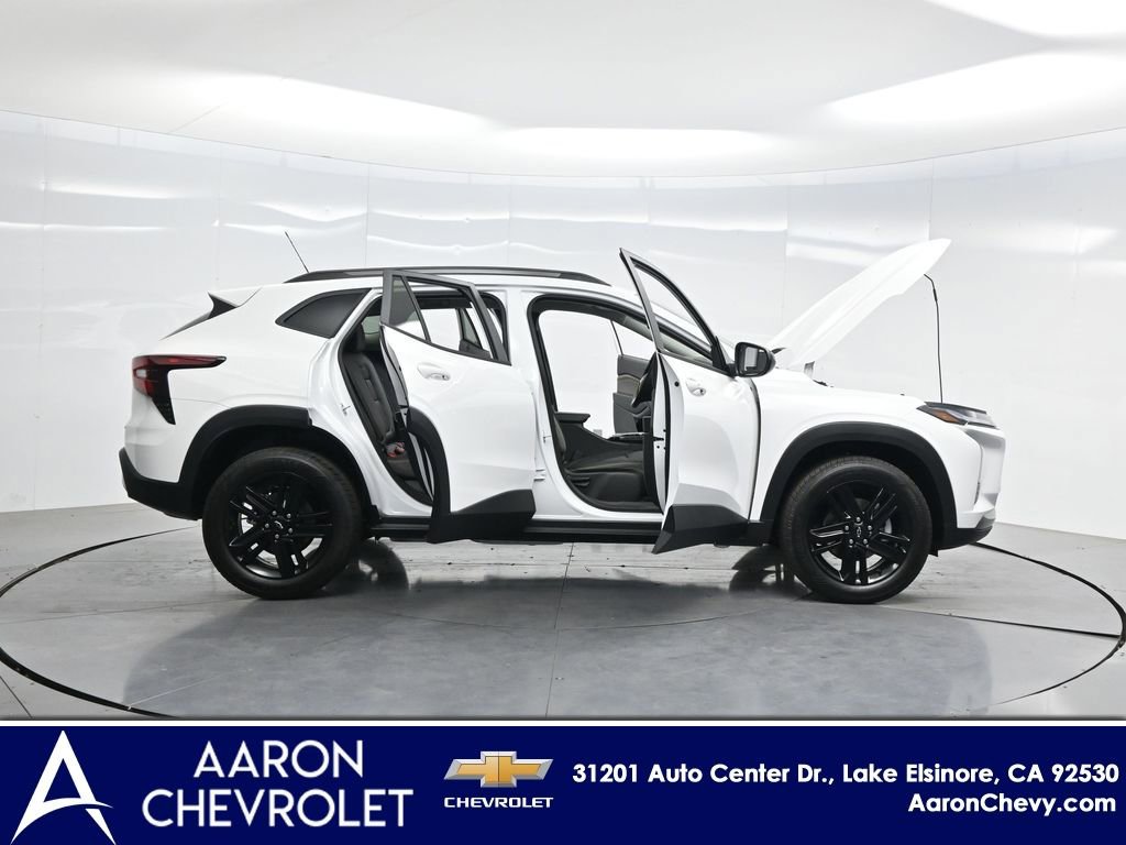 New 2026 Chevrolet Trax ACTIV w/ Driver Confidence Package FWD image 3