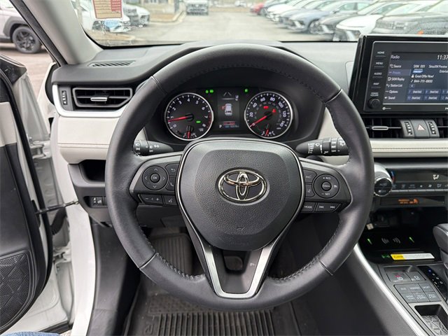 Used 2022 Toyota RAV4 XLE Premium image 24