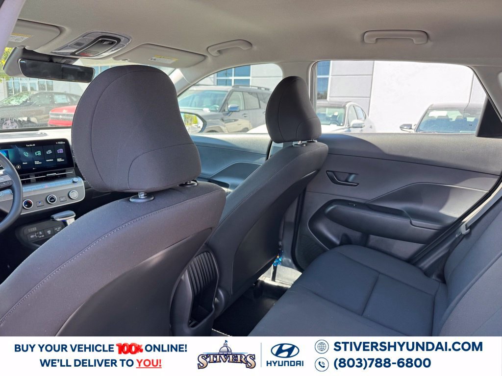 New 2027 Hyundai Kona SE FWD image 19