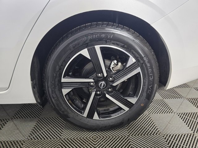 Used 2024 Nissan Sentra SV image 18