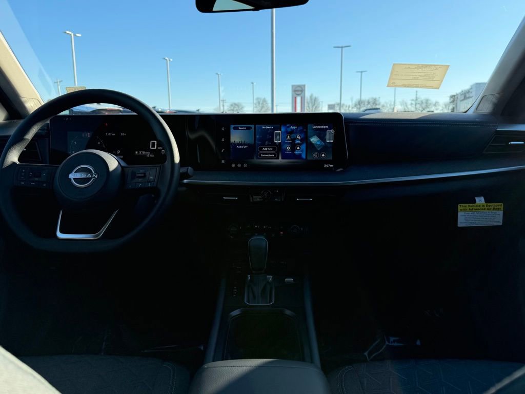 New 2026 Nissan Kicks SV w/ SV Premium Package image 16