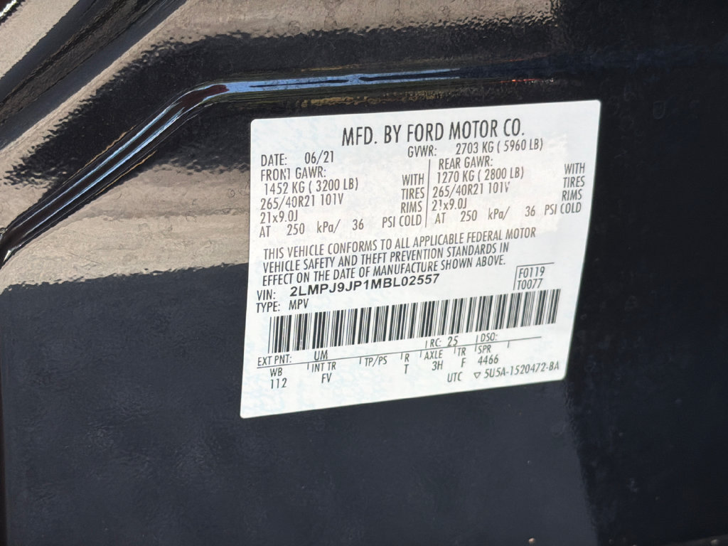 Used 2021 Lincoln Nautilus Black Label w/ Cargo Utility Package AWD/4WD image 35