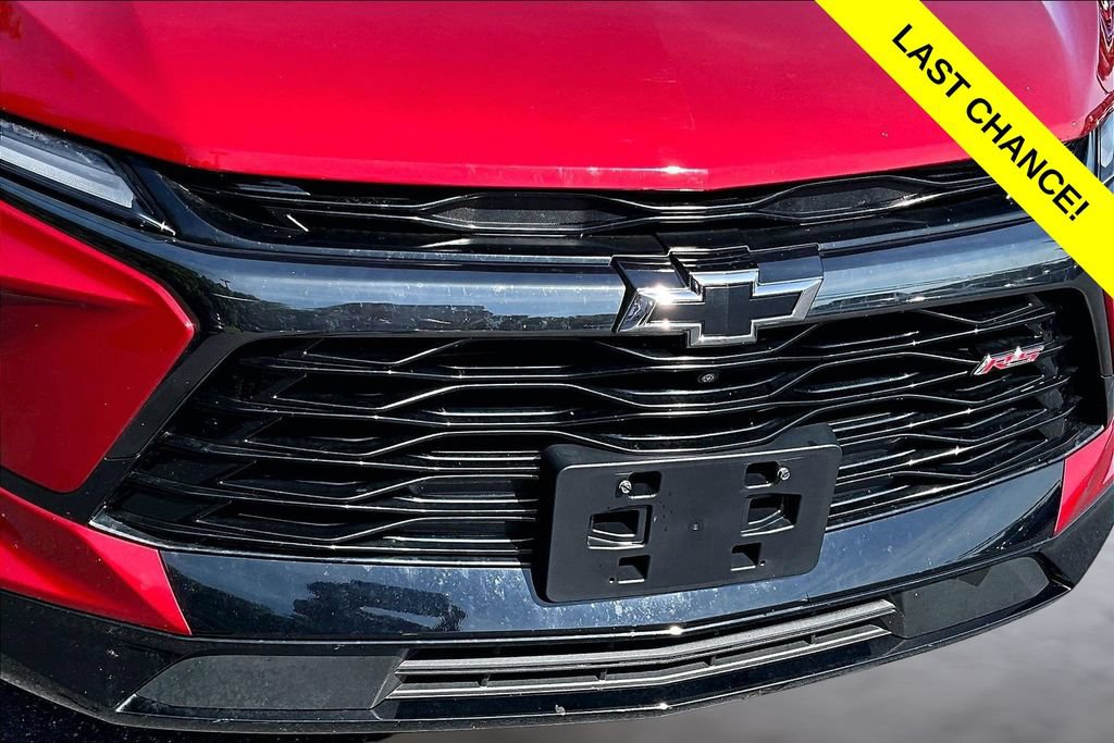 Used 2023 Chevrolet Blazer RS w/ Driver Confidence II Package AWD/4WD image 28