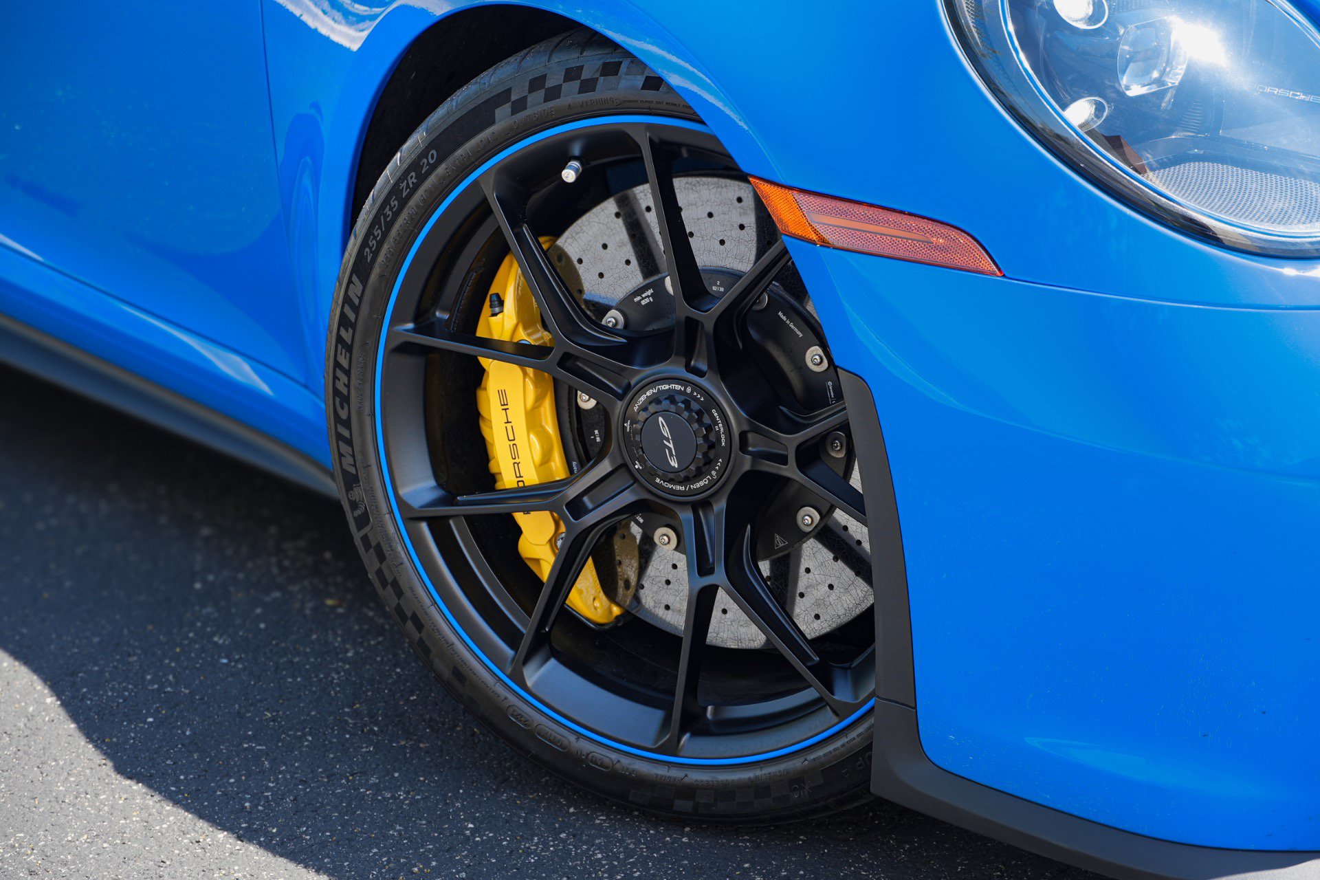Used 2022 Porsche 911 GT3 RWD image 12
