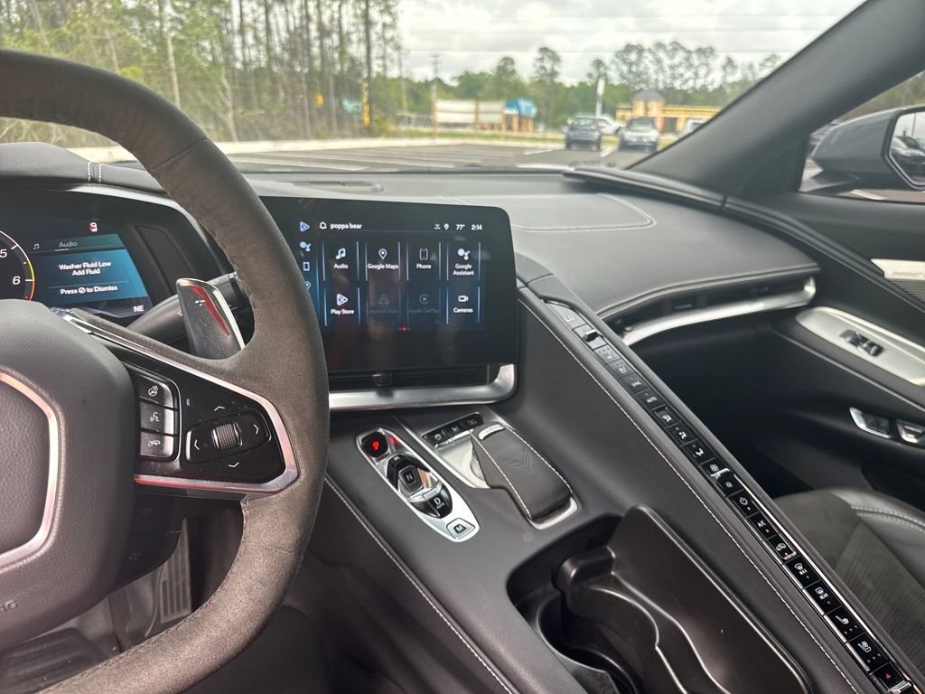 Used 2024 Chevrolet Corvette Stingray Preferred Cpe image 18