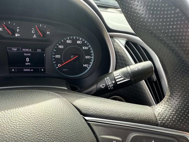Used 2025 Chevrolet Malibu LT image 34