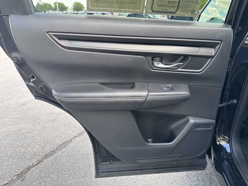Used 2025 Honda CR-V EX image 32