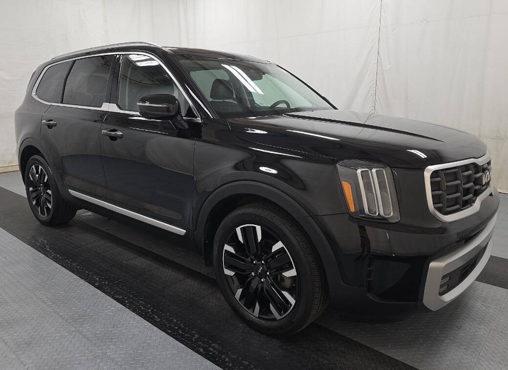 Used 2023 Kia Telluride SX Prestige X-Line AWD/4WD image 2