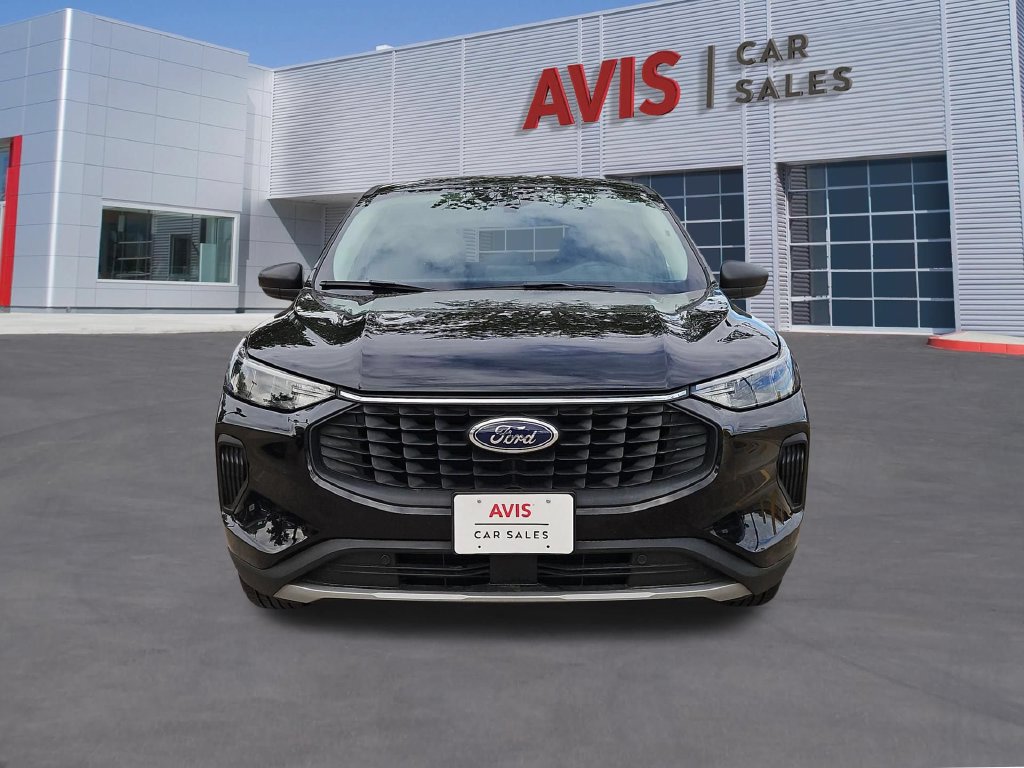 Used 2025 Ford Escape Active AWD/4WD image 2