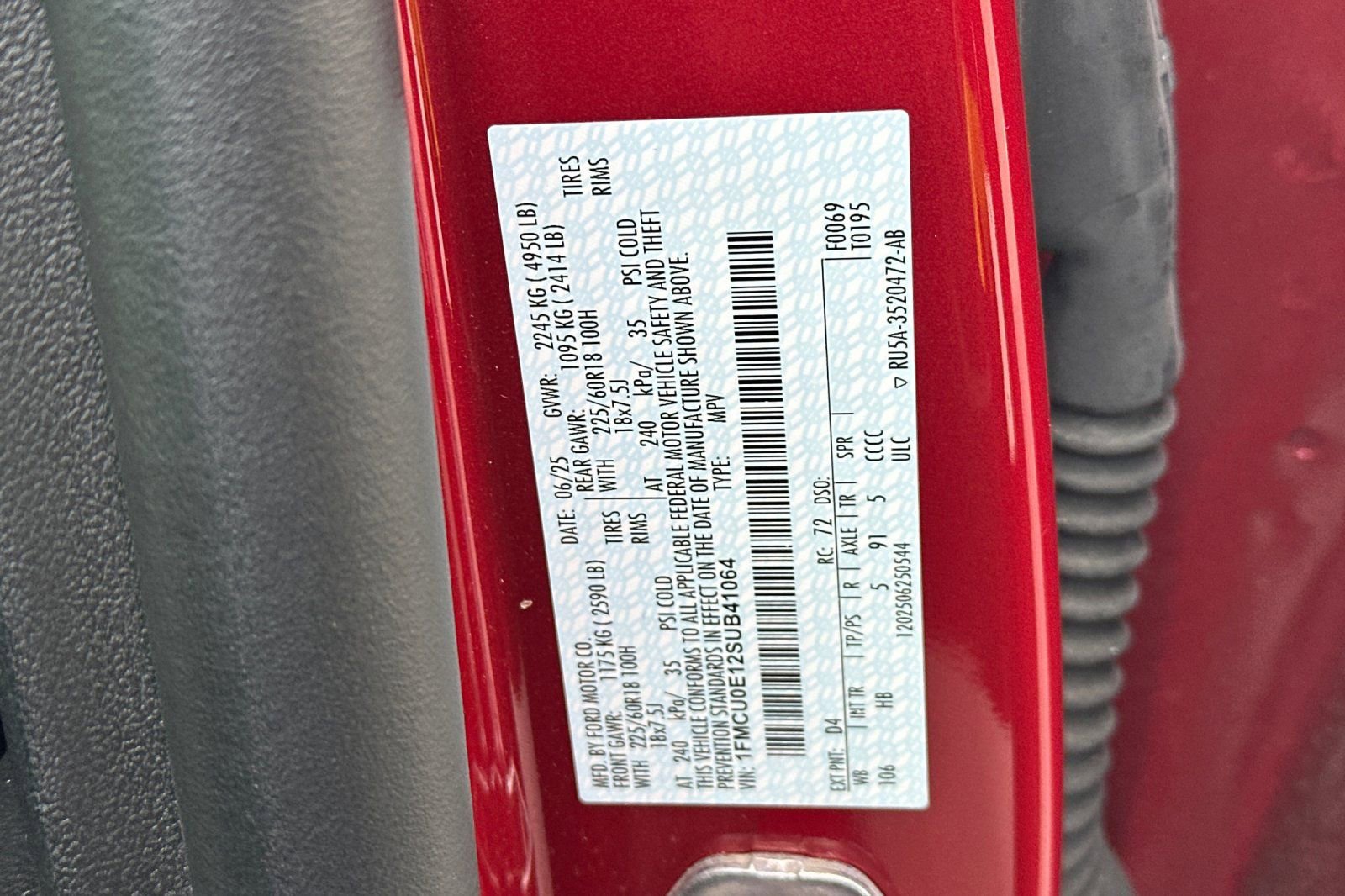 Used 2025 Ford Escape SE FWD image 24