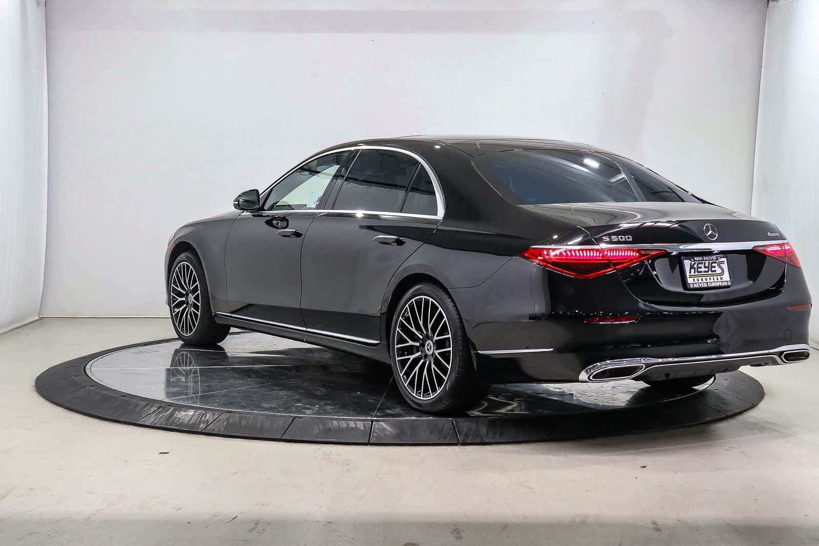 Certified 2026 Mercedes-Benz S 500 4MATIC image 2