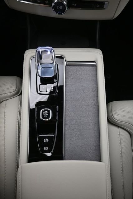 New 2026 Volvo XC90 B6 Ultra w/ Protection Package Premier image 10