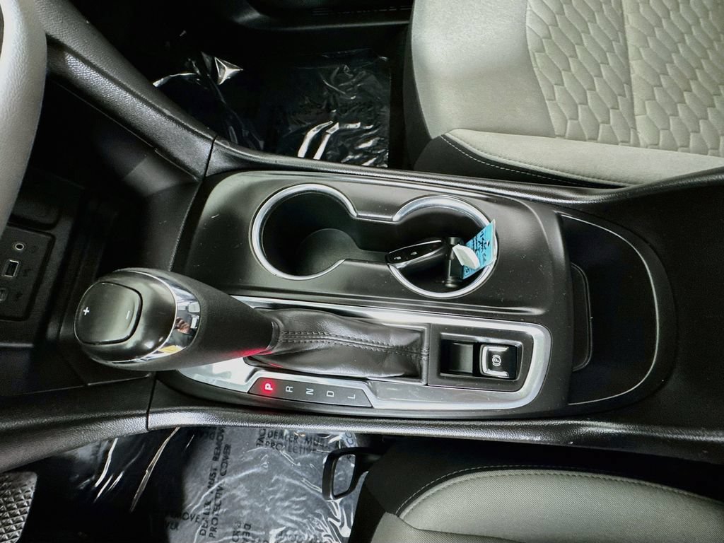 Used 2019 Chevrolet Equinox LS AWD/4WD image 14