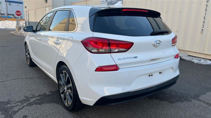 Used 2018 Hyundai Elantra GT FWD image 7