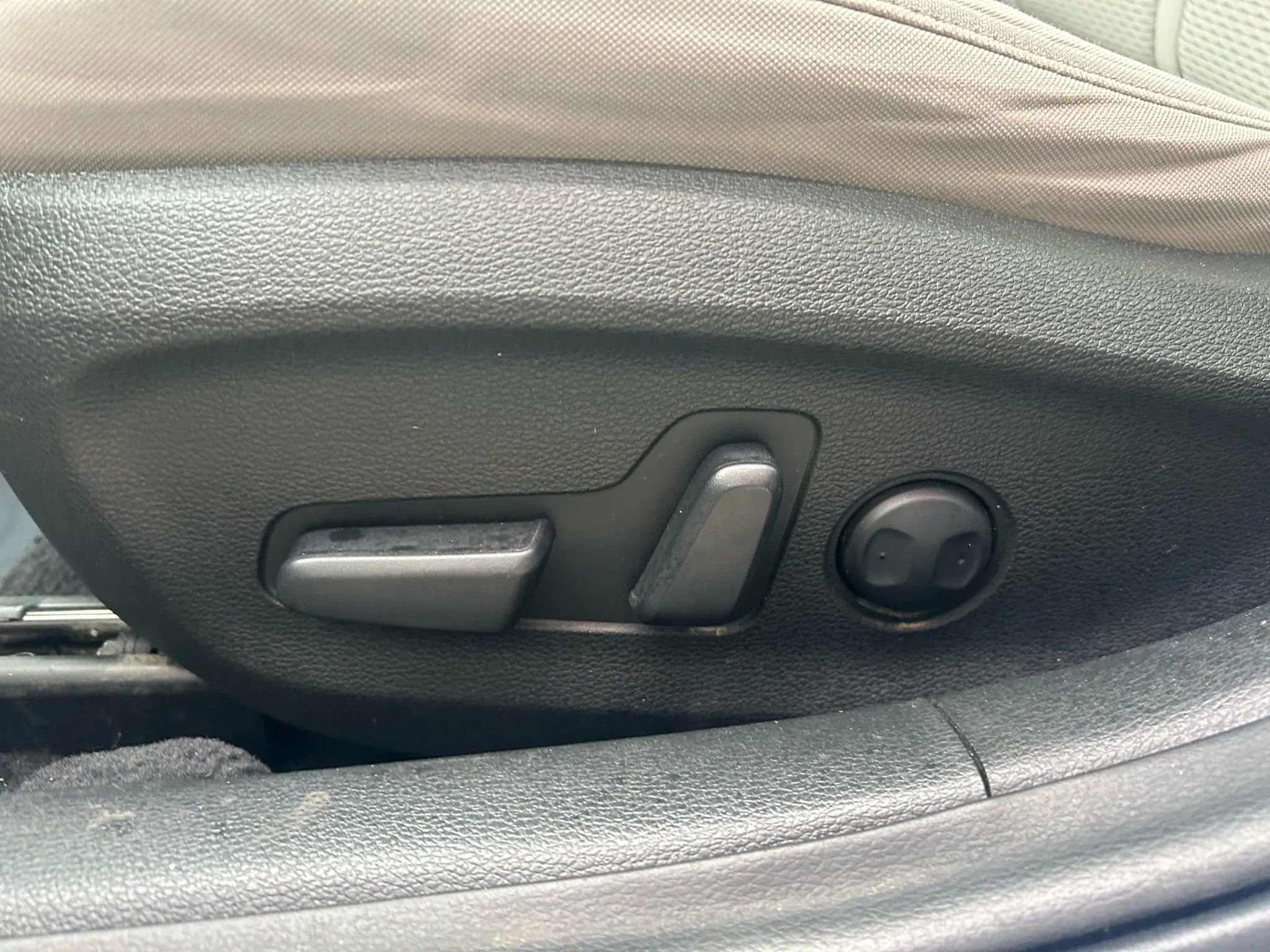 Used 2018 Hyundai Sonata SEL w/ Tech Package 04 image 18