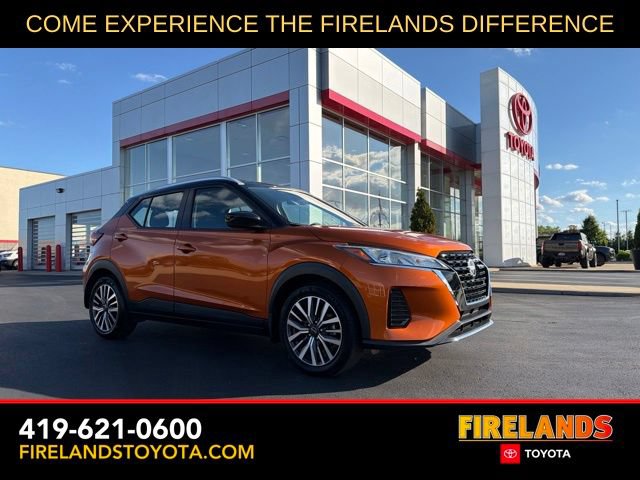 Used 2022 Nissan Kicks SV