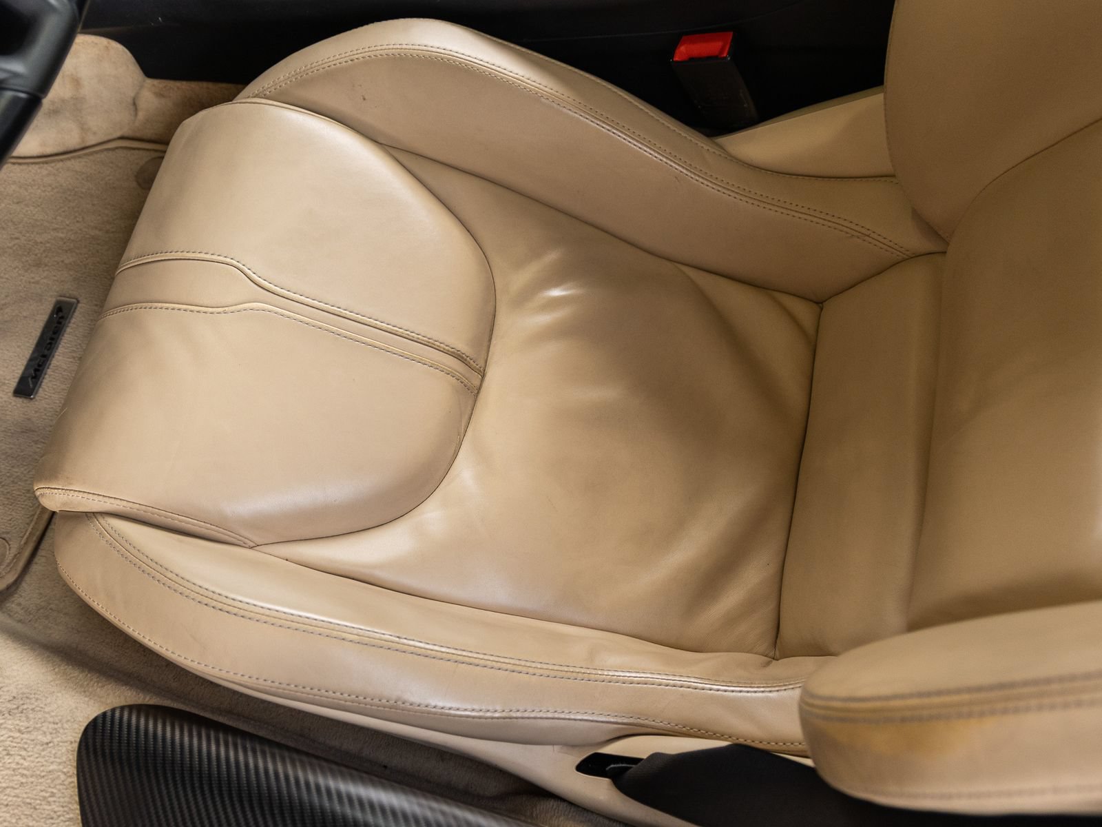 Used 2016 McLaren 570S Coupe RWD image 36