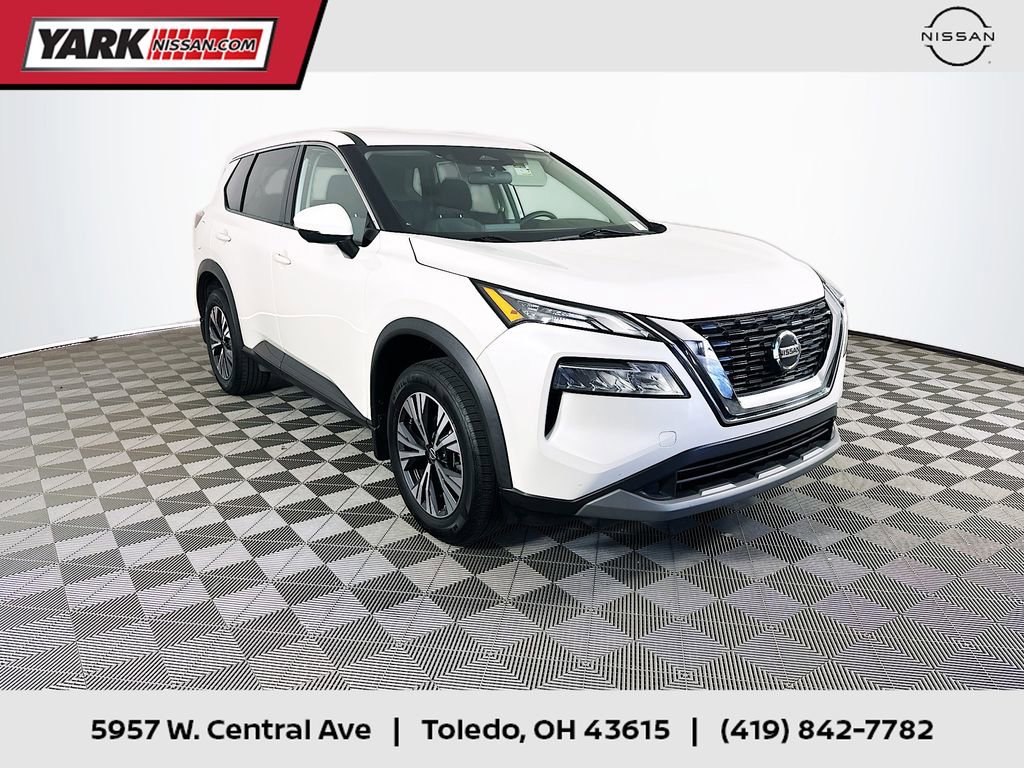 Used 2021 Nissan Rogue SV