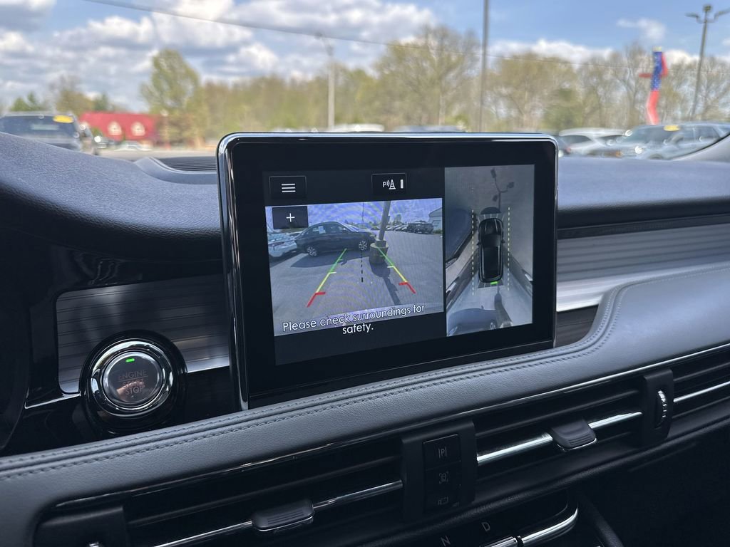 Used 2022 Lincoln Corsair Reserve w/ Equipment Group 201A image 9