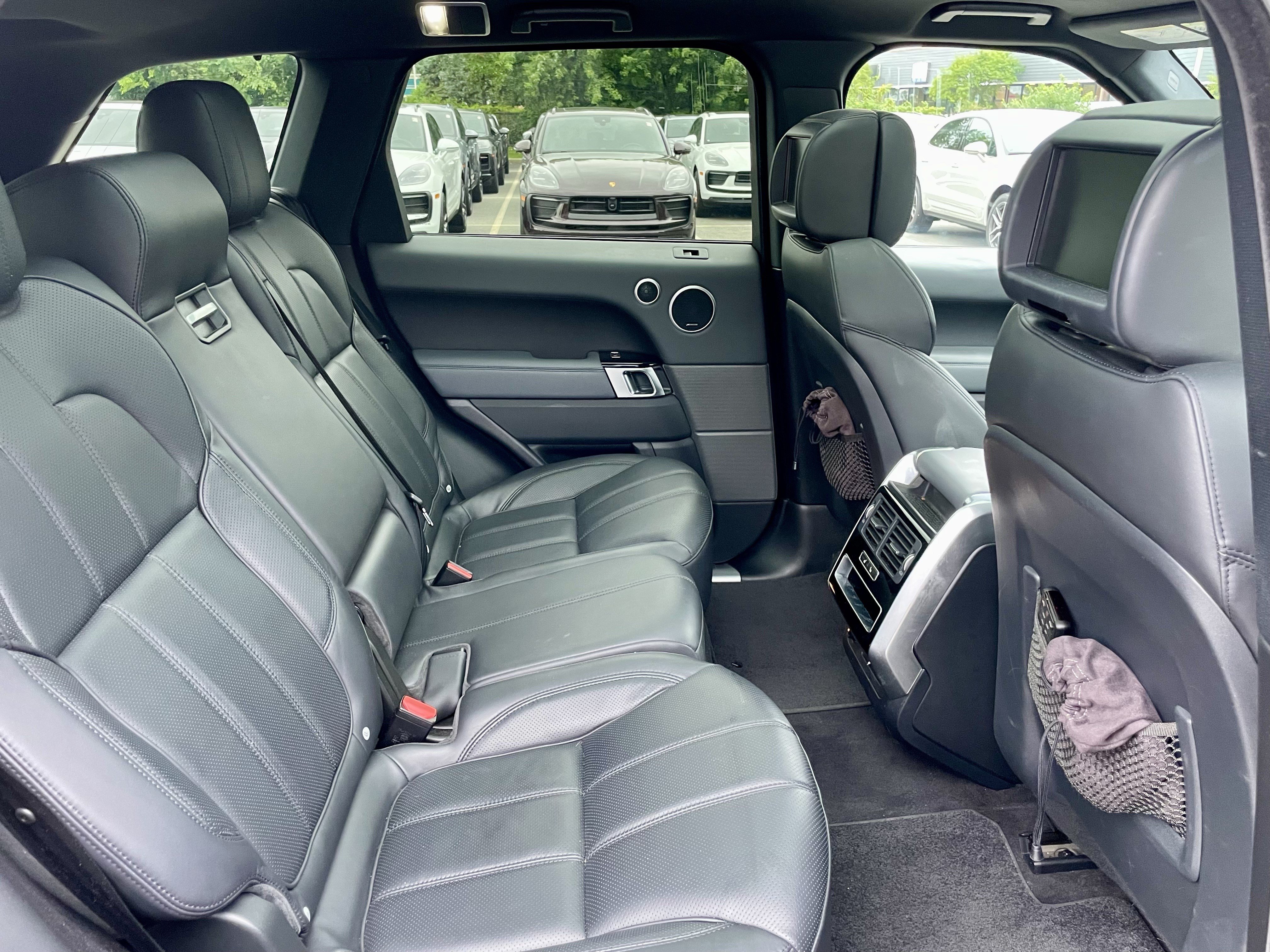 Used 2015 Land Rover Range Rover Sport Supercharged AWD/4WD image 31