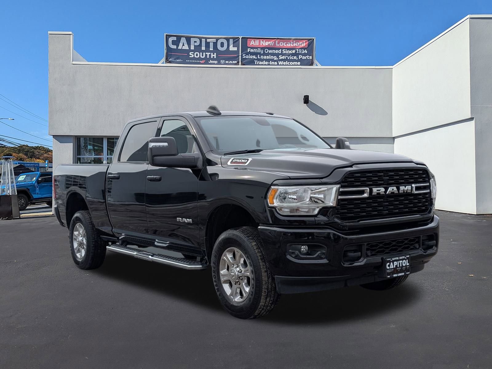 Used 2024 RAM 2500 Big Horn w/ Sport Appearance Package image 1