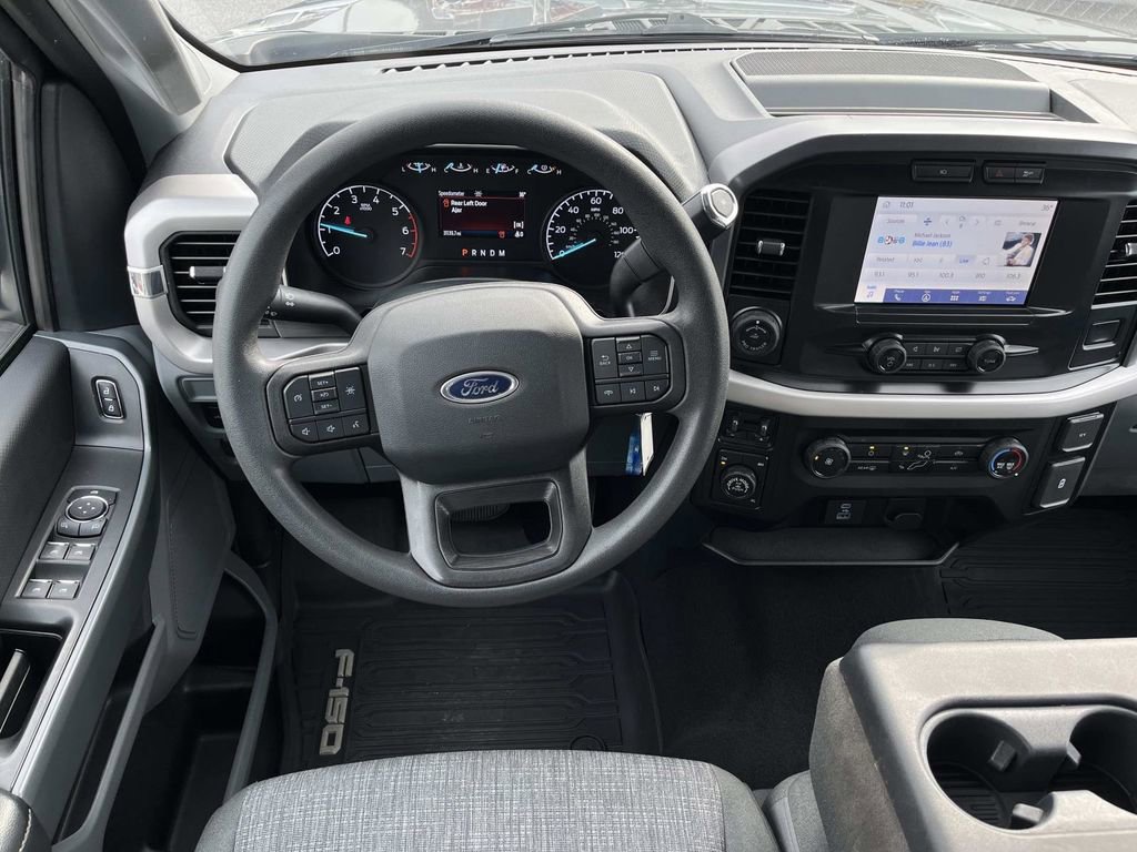 Used 2023 Ford F150 XLT w/ Trailer Tow Package image 12