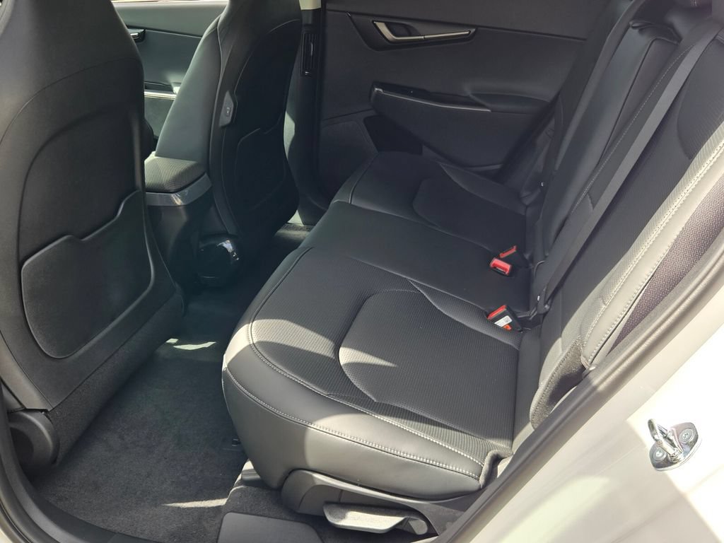 New 2026 Kia EV6 Wind RWD image 6
