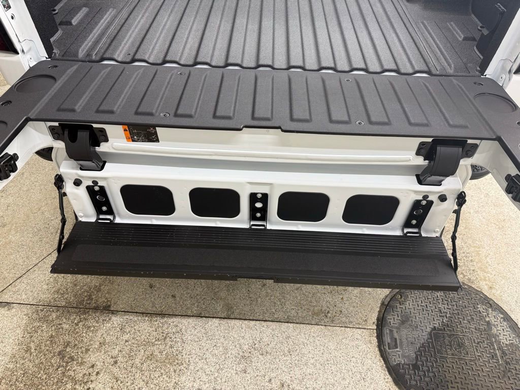 New 2026 GMC Sierra 1500 AT4 w/ AT4 Premium Package image 29