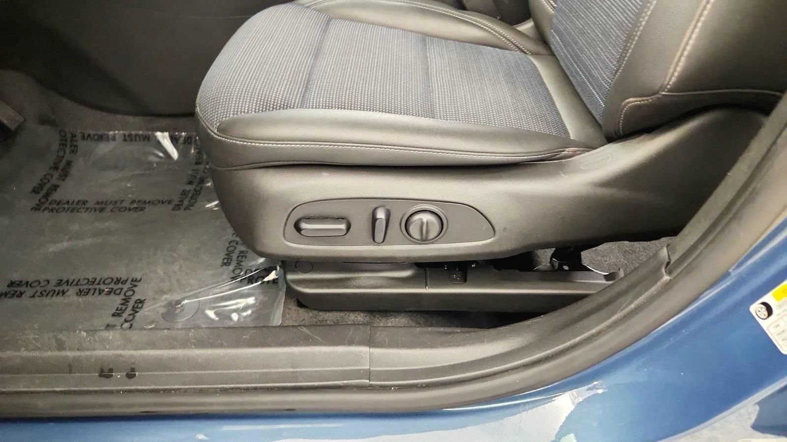 Used 2025 Buick Envista Preferred w/ Convenience I Package FWD image 15