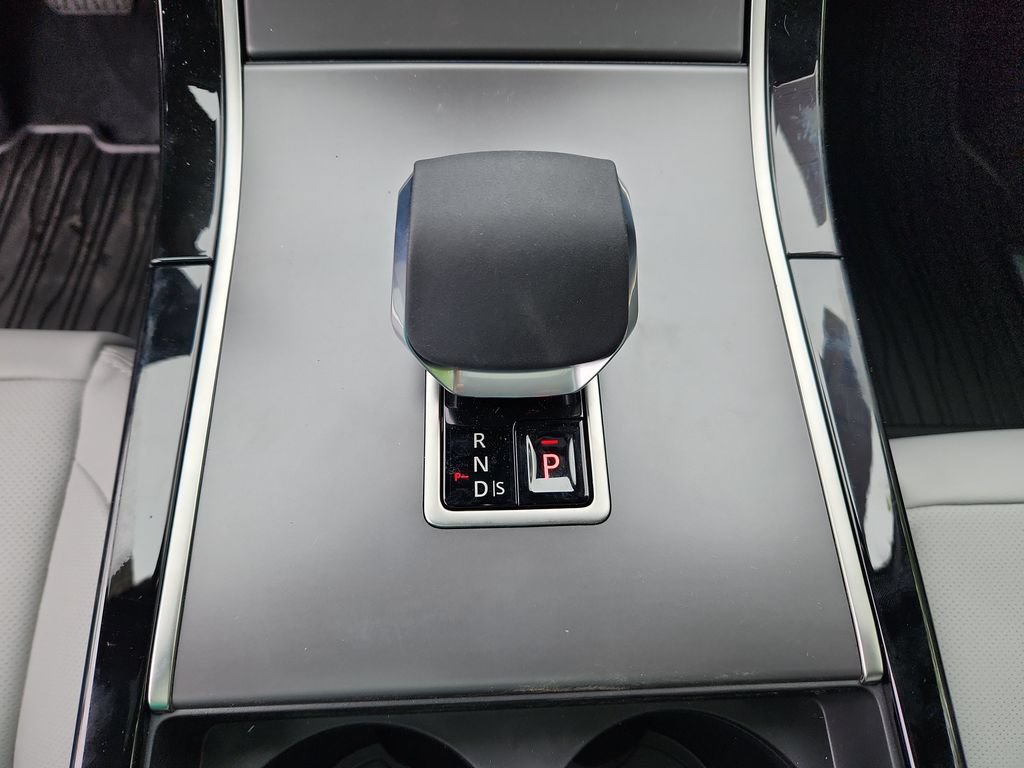 New 2026 Land Rover Range Rover Velar S AWD/4WD image 16