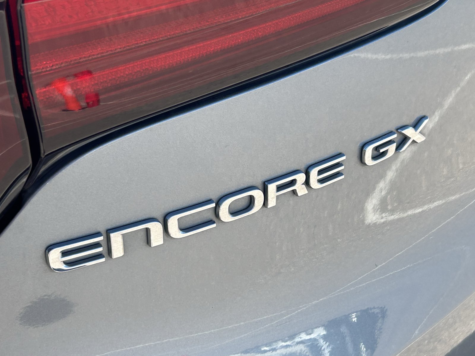 Used 2024 Buick Encore GX Sport Touring w/ Advanced Technology Package FWD image 9
