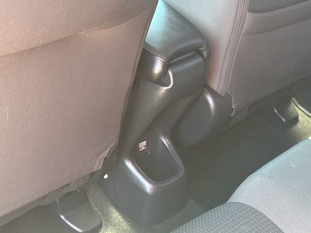 Used 2019 Honda HR-V EX image 35