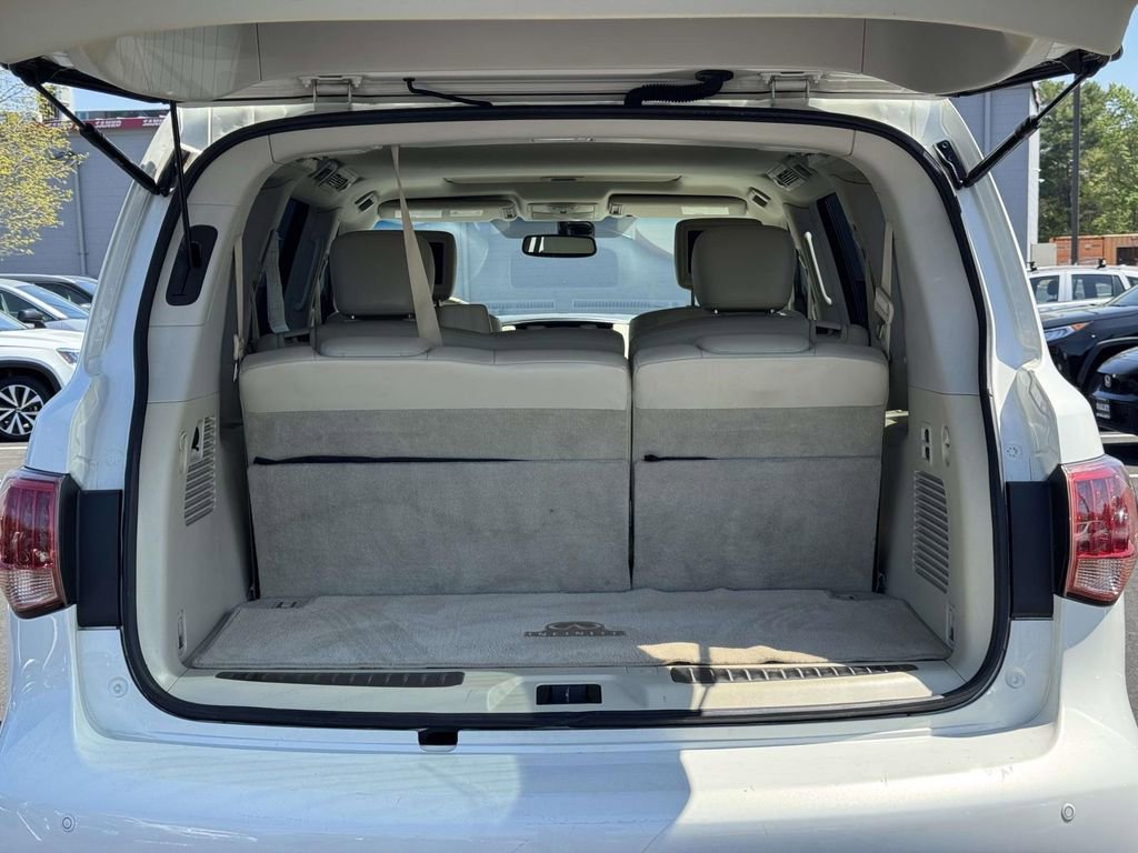 Used 2011 INFINITI QX56 4WD w/ Theater Pkg image 16