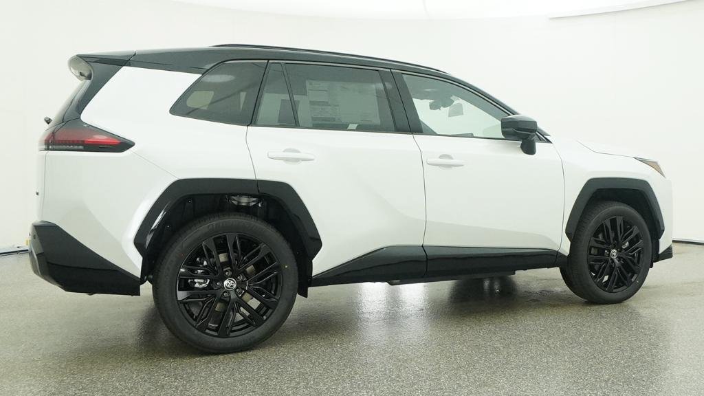 New 2026 Toyota RAV4 XSE w/ Panoramic Sun Roof Package AWD/4WD video 2