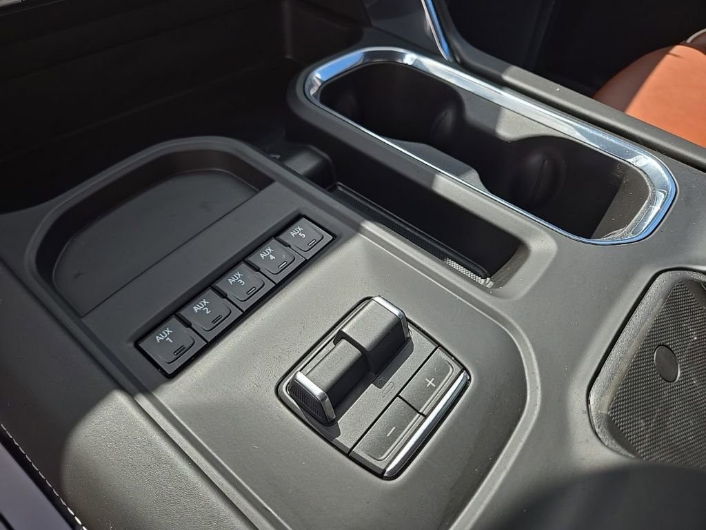 Used 2026 GMC Sierra 3500 Denali Ultimate image 41