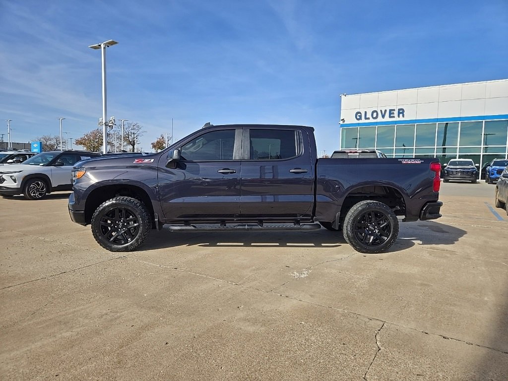 Used 2023 Chevrolet Silverado 1500 Custom Trail Boss image 3