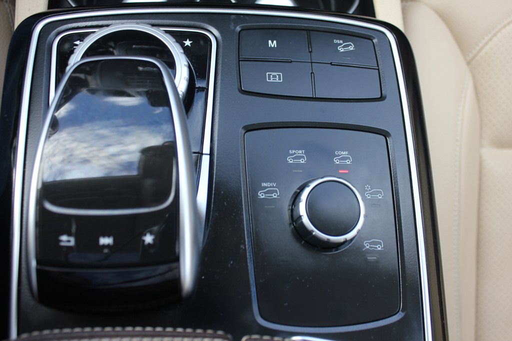 Used 2018 Mercedes-Benz GLE 350 4MATIC image 24