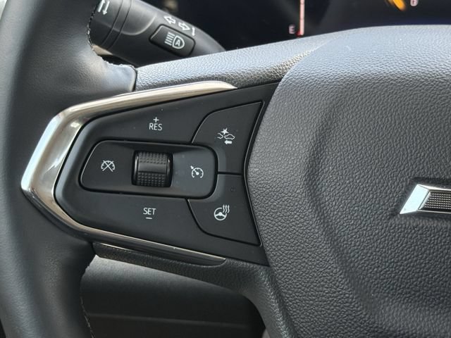 Certified 2025 Chevrolet Trax ACTIV FWD image 15