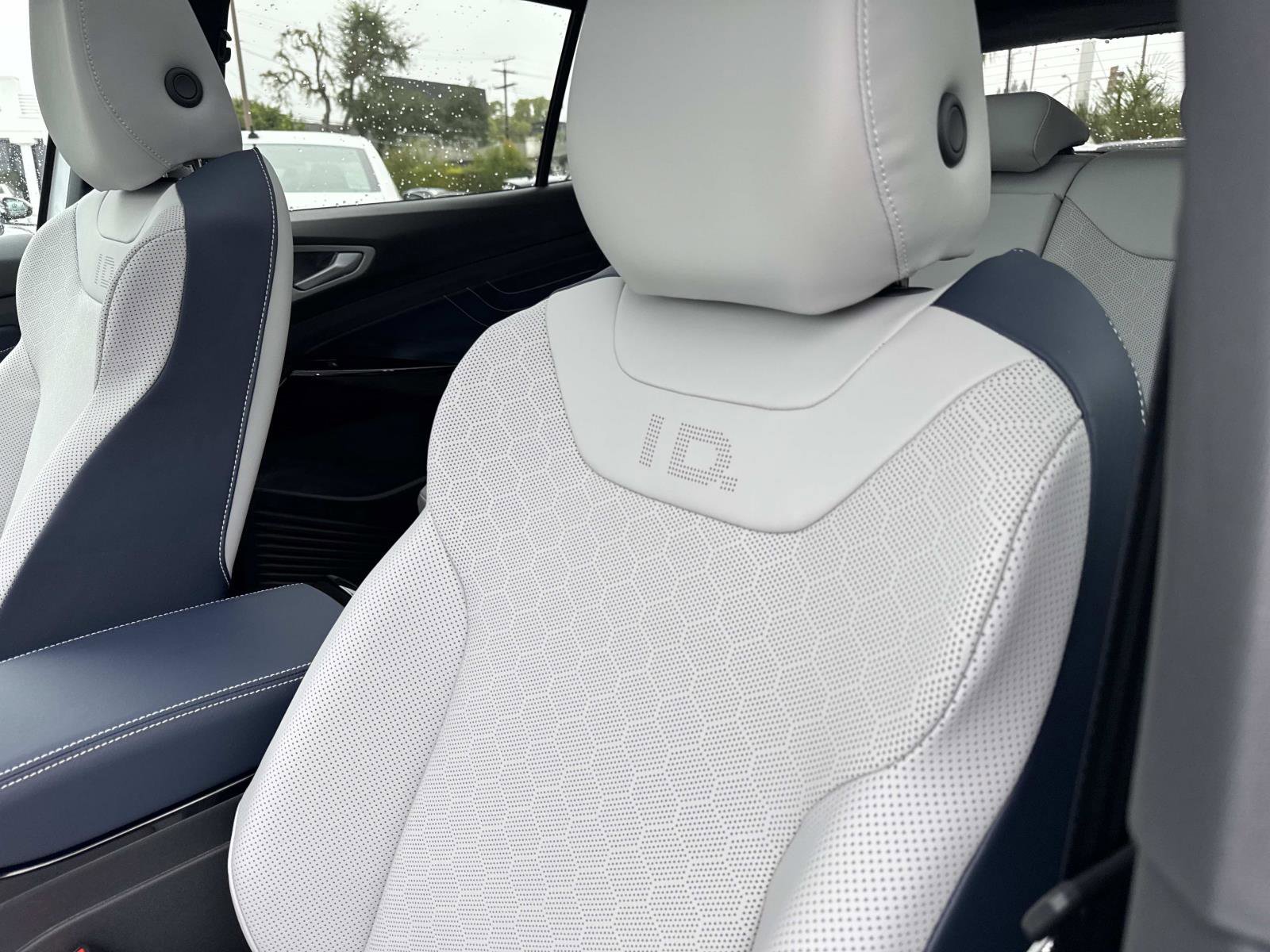 New 2025 Volkswagen ID.4 Pro S image 20