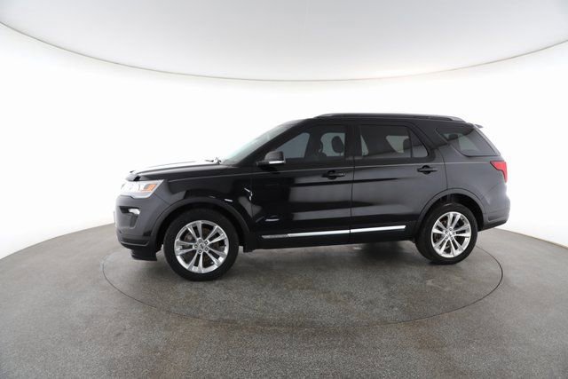 Used 2019 Ford Explorer XLT w/ Equipment Group 202A image 5