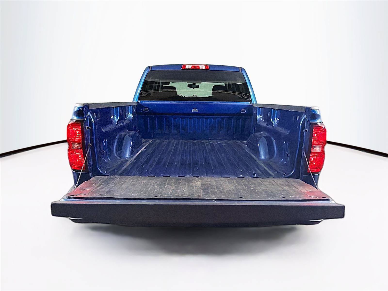 Used 2018 Chevrolet Silverado 1500 LT w/ All Star Edition AWD/4WD image 14