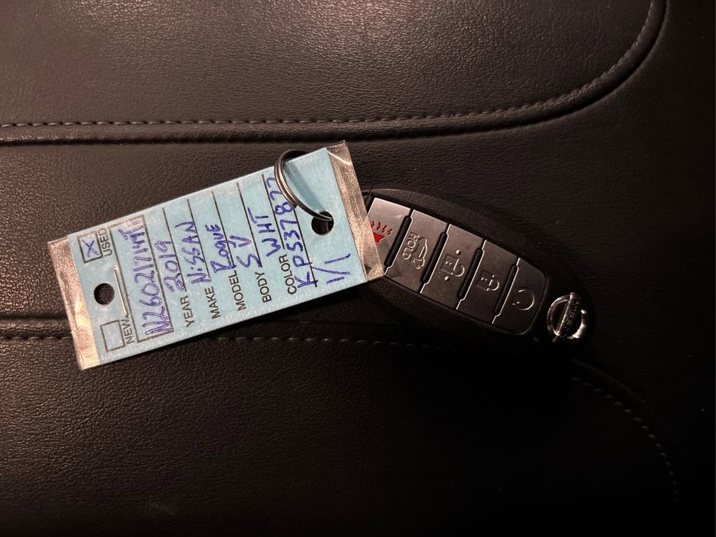 Used 2019 Nissan Rogue SV image 37