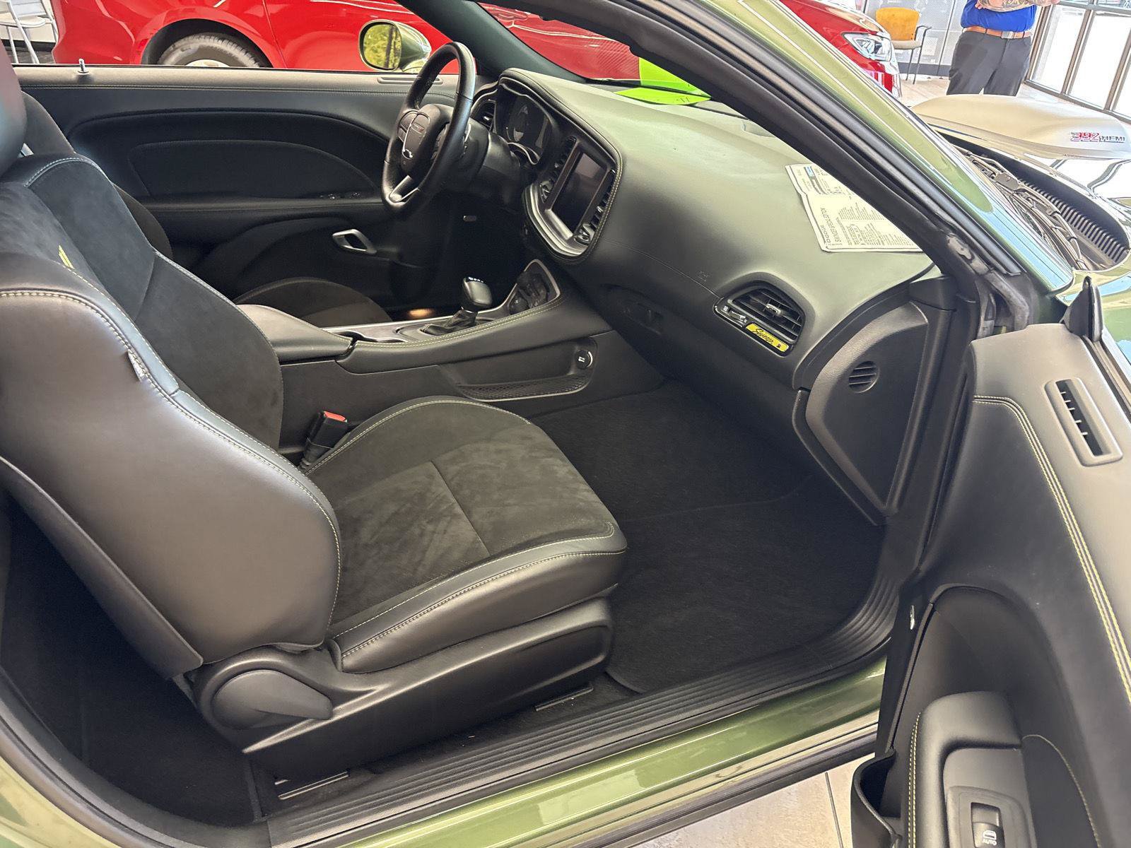 Used 2023 Dodge Challenger R/T Scat Pack RWD image 11