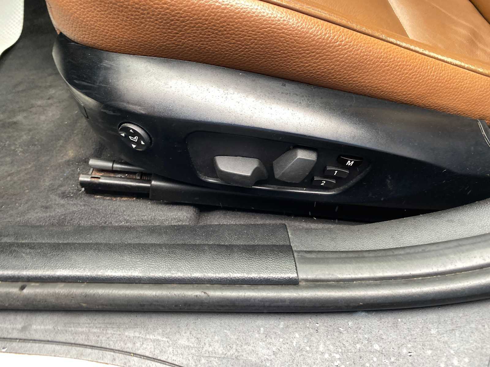 Used 2011 BMW 328i xDrive Sedan image 16