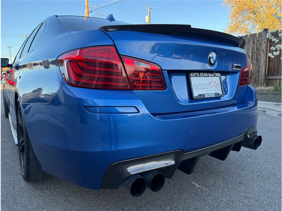 Used 2016 BMW M5 RWD image 21