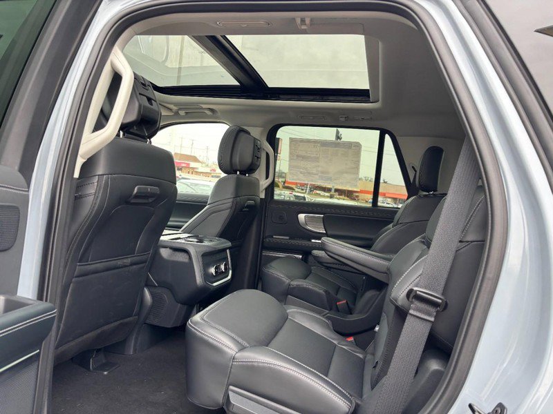 New 2026 Ford Expedition Platinum w/ Driver's Package image 13
